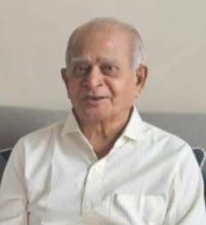 તા.૨૩-૦૭-૨૦૨૫ ના રોજ ભાજપના વરિષ્ઠ આગેવાન — સુરત શહેર ભાજપના પૂર્વ અધ્યક્ષ, સુરત મહાનગરપાલિકાના સ્થાયી સમિતિના પૂર્વ ચેરમેન તથા રાજયસભાના પૂર્વ સાંસદ, અનાવિલ સમાજના આગેવાન આદરણીય શ્રી પ્રવીણભાઈ નાયકના અવસાનના સમાચાર જાણી અત્યંત ઊંડા દુઃખની લાગણી અનુભવું છું. પરમ કૃપાળુ પરમાત્મા સદગતના આત્માને ચિર શાંતિ આપે અને પરિવારજનોને આ આઘાત સહન કરવાની શક્તિ આપે તેવી પ્રભુને પ્રાર્થના.